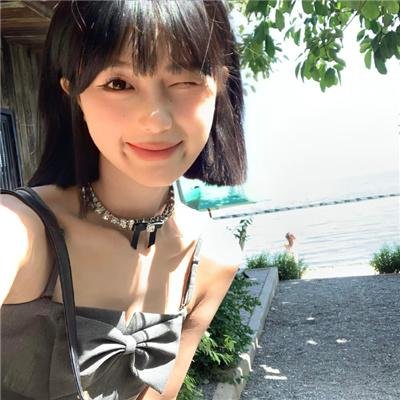 霓裳鬼影
